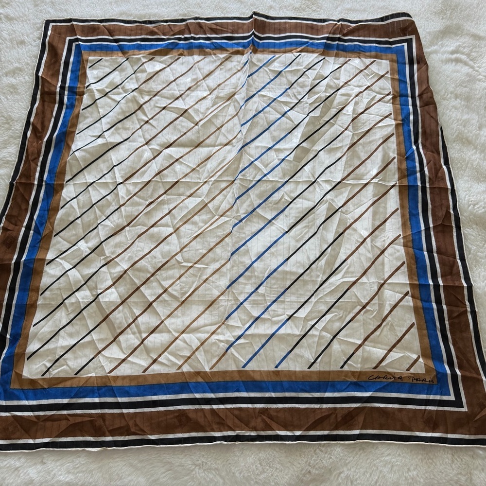 Vintage Carita Paris Silk Scarf 30”x30” - Picture 4 of 10